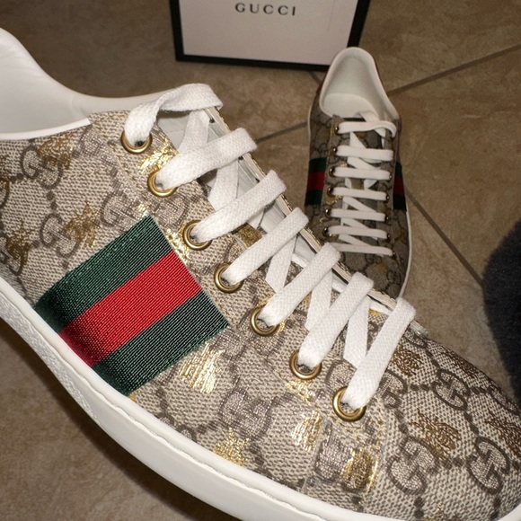Gucci Sneakers - WOMEN'S ACE GG SUPREME SNEAKER WITH BEES Size 7 eu 37 - Picture 2 of 9